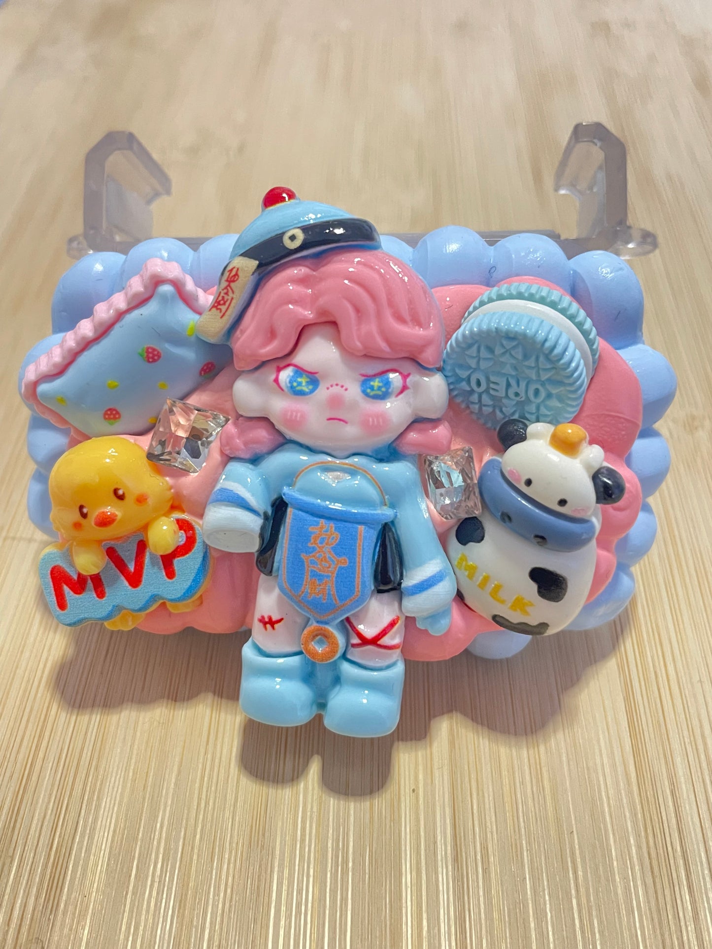 PHONE CLIP LUCKY BAGS 1 CHARM =1 free bag