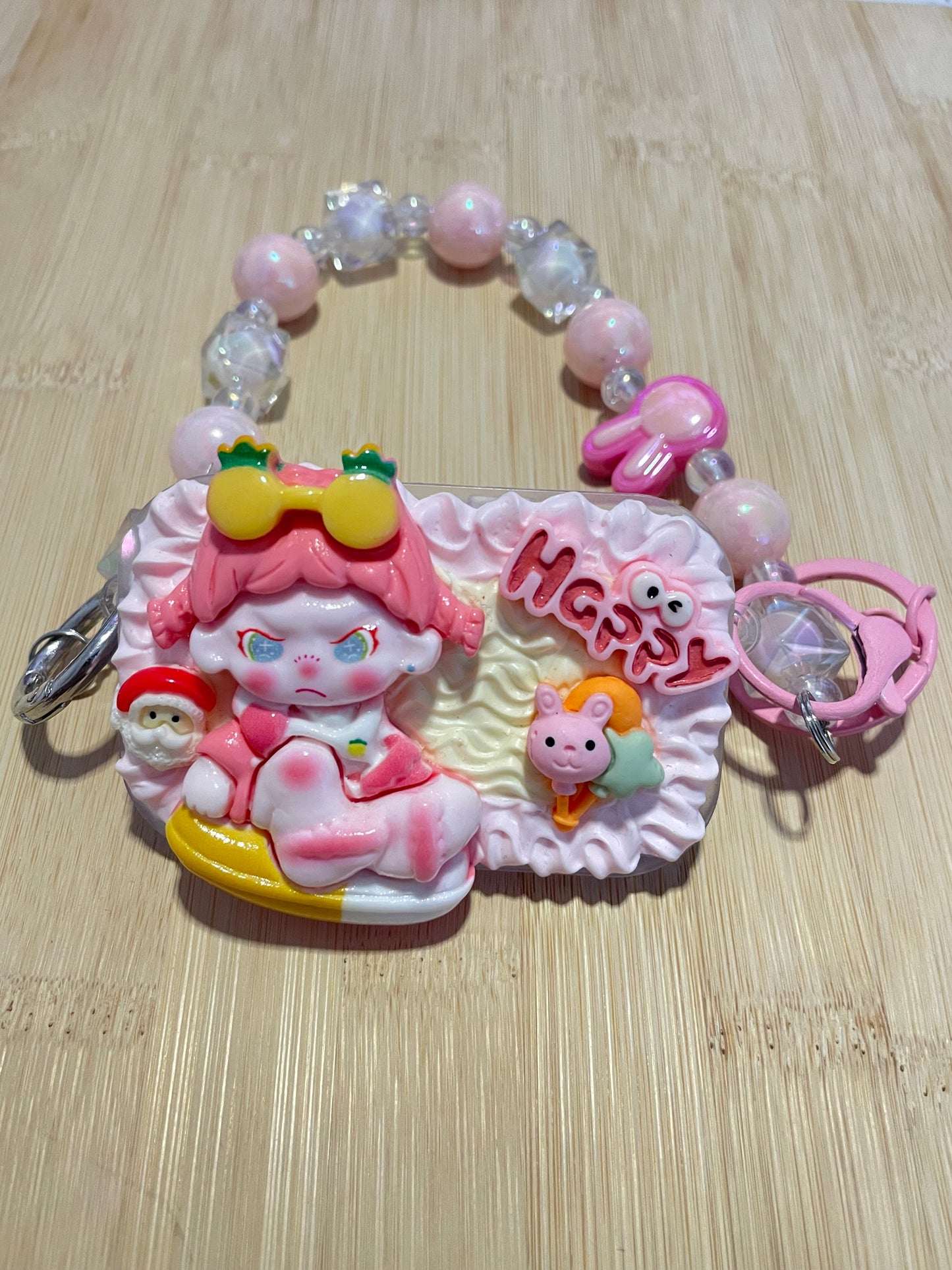 PHONE CLIP LUCKY BAGS 1 CHARM =1 free bag