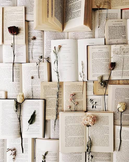 BLIND DATE WITH A BOOK GIFT PACK